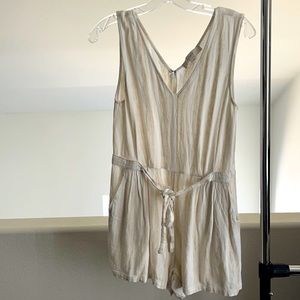 White beige striped loft romper